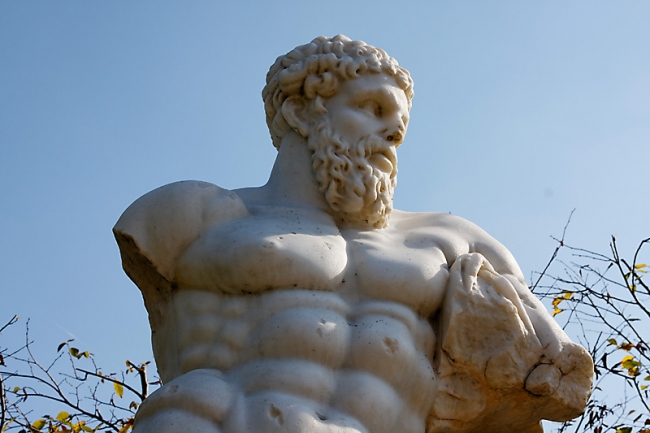 Chateau du Champ de Bataille-137